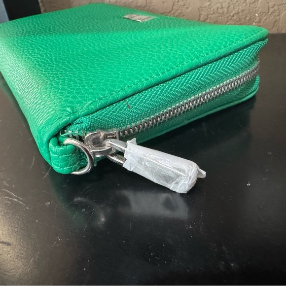 NEW Thirty-One All About the Benjamins wallet - Picture 1 of 7
